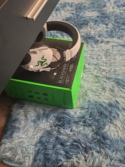 Black shark V2 gaming headset