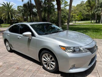 Lexus ES Sedan Silver