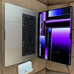 2021/2022 MacBook Pro 16” , M1 Pro ,32gb Ram, 512gb SSD, Appe Care, 87 Battery Cycle