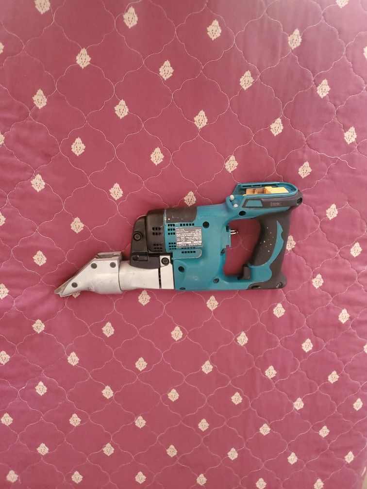 MAKITA STRAIT SHEAR XSJ01 USED GOOD