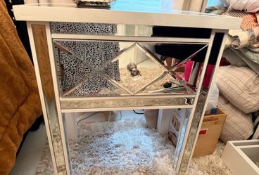 Night stand