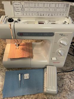 Easy to use Janome New Home Model MY EXCEL 15S Free Arm Sewing Machine (excellent condition)