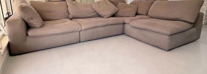 Beautiful sofa for sale