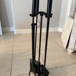 Black iron 4-pc Fireplace Tool Set