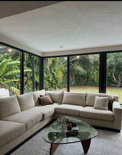 Large Modern Sectional Sofa – Light Beige