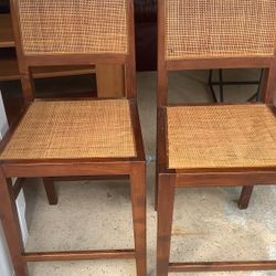 2 Bar Stools 