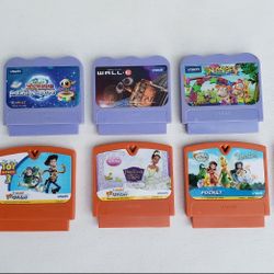 Lot Of 7 Vtech https://offerup.com/redirect/?o=Vi5TbWlsZQ== Learning System Video Games Cartridges Toy Story3 Dora
