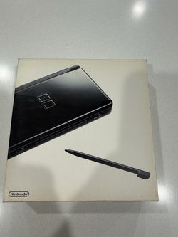 Nintendo DS Lite