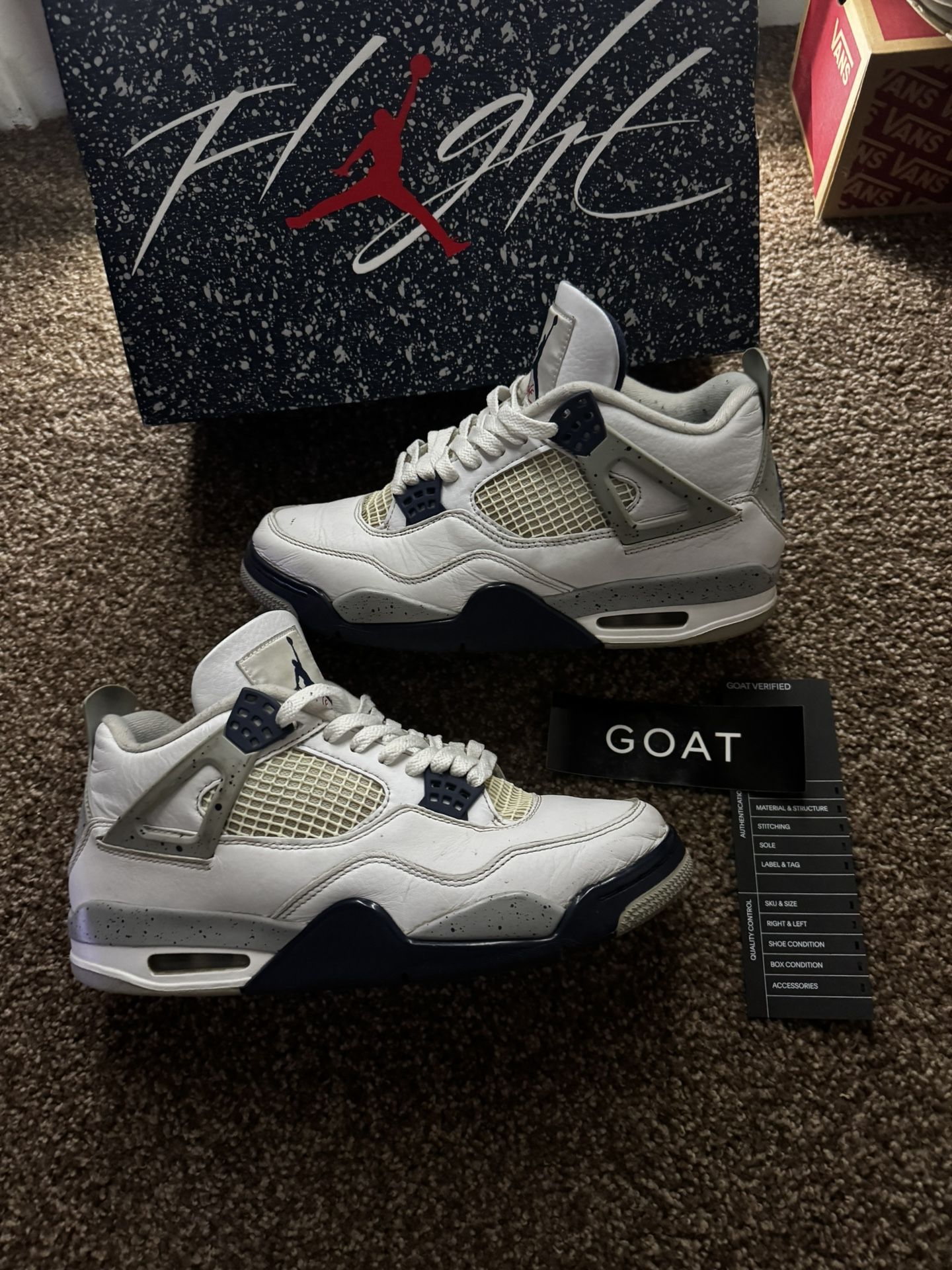 Jordan 4 Midnight Navy