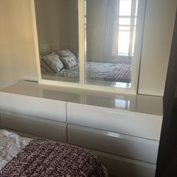 Bedroom Set