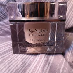 Estee Lauder Ultra Radiance Serum Makeup