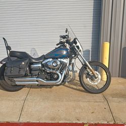 2014 FXDWG