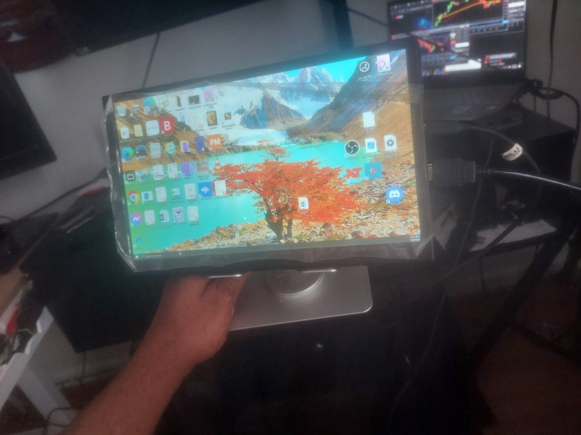 Portable TOUCHSCREEN Monitor 10" w Swivel Stand