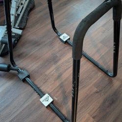 Body Press Dip Station 