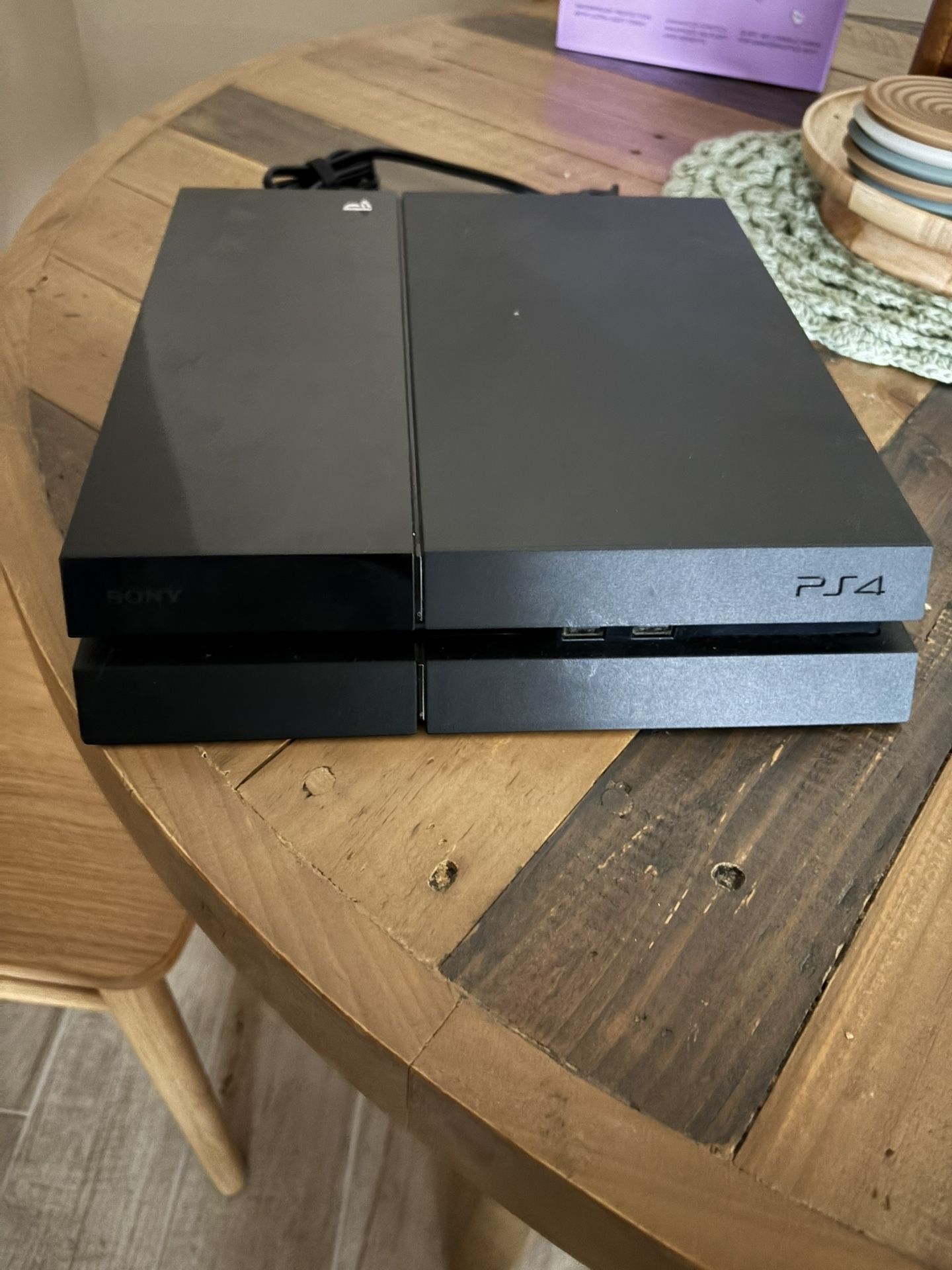 PS4