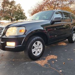 2010 Ford Explorer