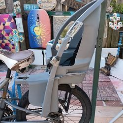 Bycicle kids carring seat
