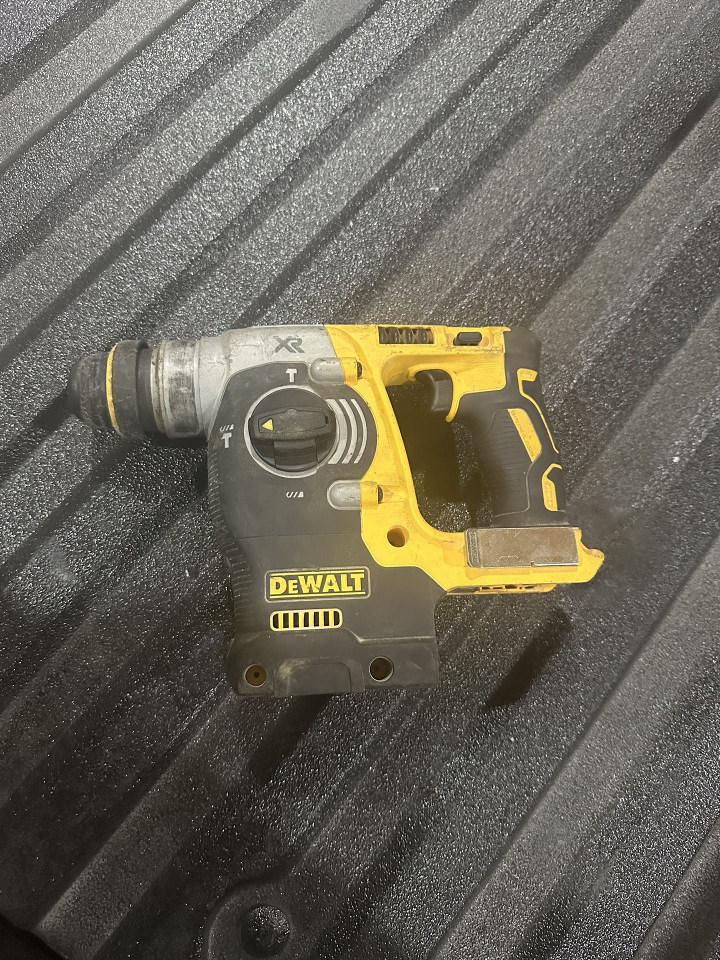 Dewalt Hammer Drill 20v