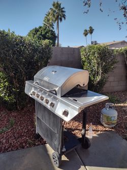 BBQ GRILL WITH TANK
