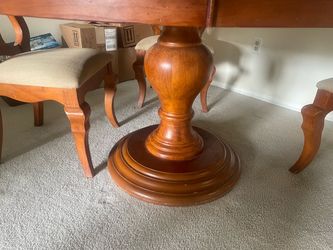 Dining table with chairs 52 inches