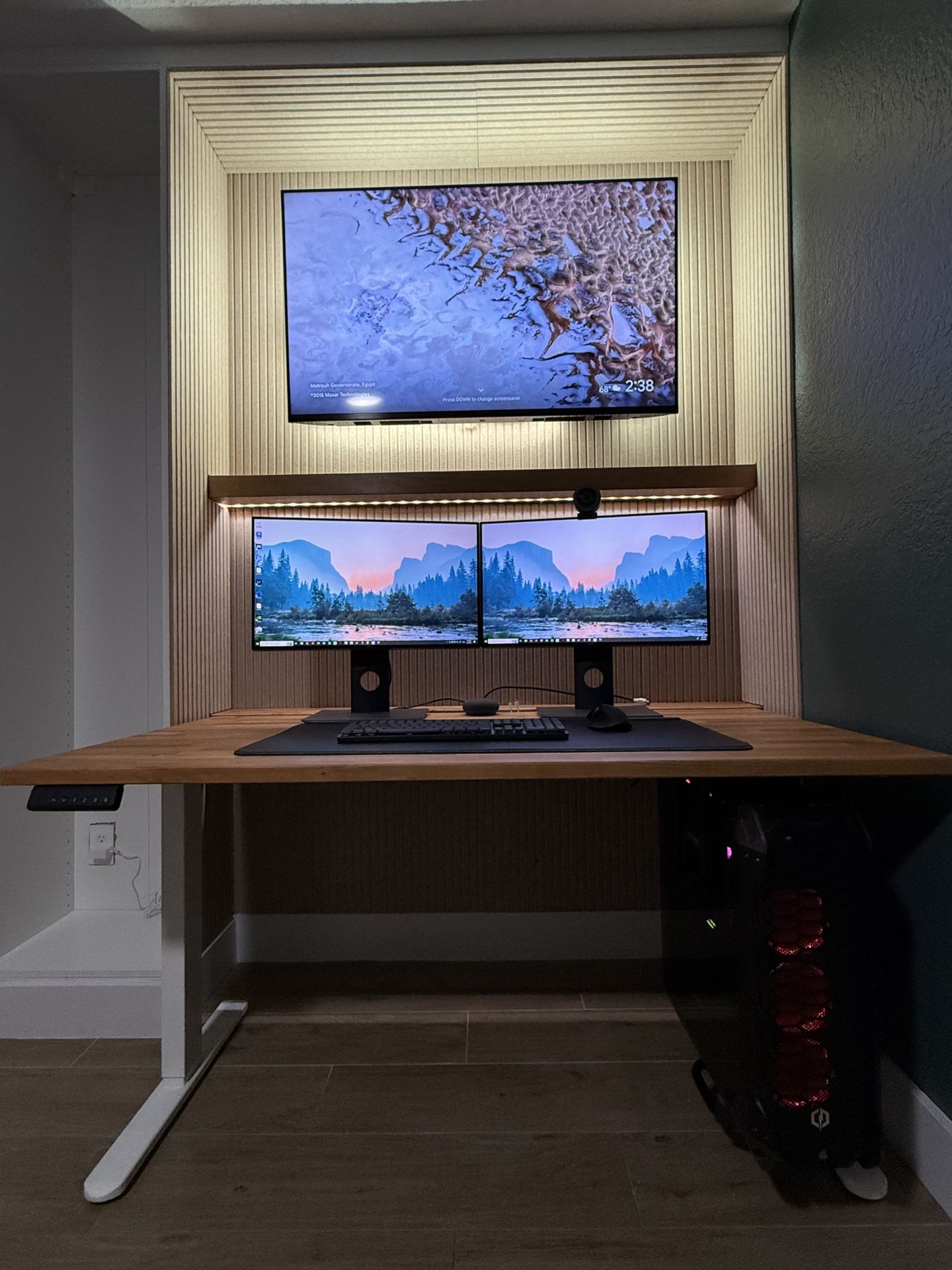 2x Dell UltraSharp 25” Monitor – U2518D