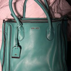 NINE WEST TURQUOISE PURSE