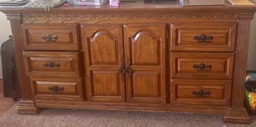 9 drawer dresser