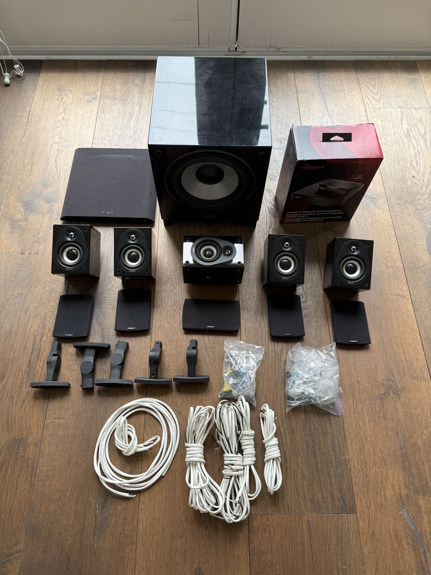 Klipsch Energy RC-Micro 5.1 speakers + subwoofer