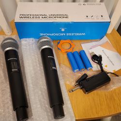 Wireless Handheld Mic Microphone Set Karaoke Office Church NEW / Not Pyle