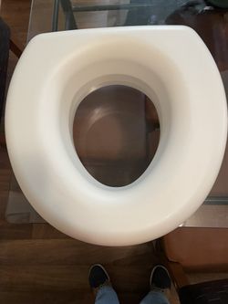 Toilet Seat Riser