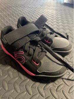 Women Mountain Biking Shoes Five Ten Size 6.5 W
