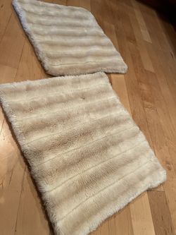 HELLO DOGGIE SOFT PLUSH FUR BLANKETS