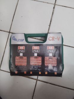 53 piece Ratchet wrench tool set
