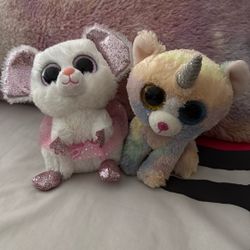 2 TY beanie Boos