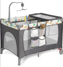 NEW IN BOX 🎁 colorful pack and play baby bassinet with baby mobile and changing table. Nueva cuna plegable corralito portátil