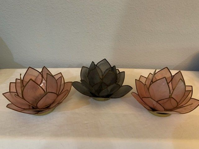 Lotus Tealight Candle Holder