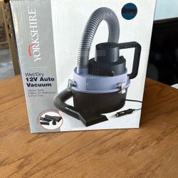Yorkshire 12v Auto Vacuum 