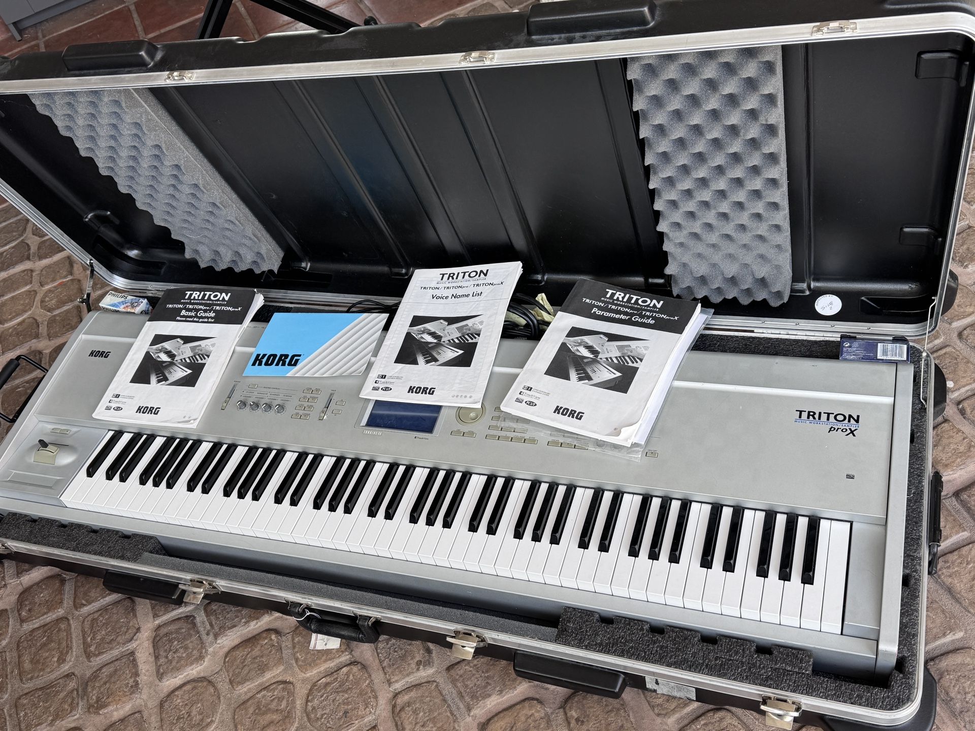 Korg Triton Pro X 88-Key 62-Voice Polyphonic Workstation