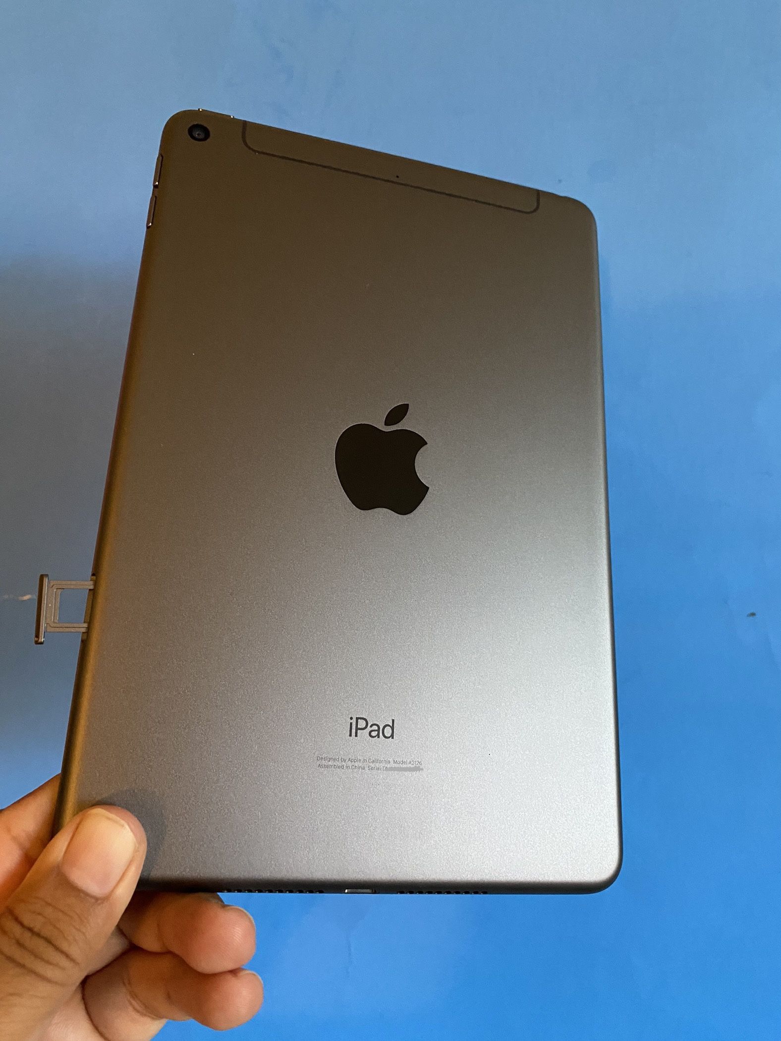 Apple IPad Mini 5/5th Generation ( Retina / Touch ID / IOS 15)Wifi +cellular (T mobile AT&T Verizon)with Accessories (Apple pencil supported)