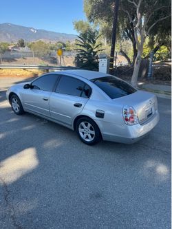 2002 Nissan altima