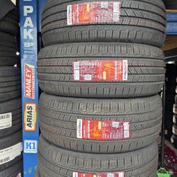 225/50/18 Vendo Un Set De Llantas Marca Súper Max 