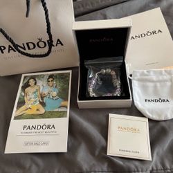 Pandora Bracelet With Charms 