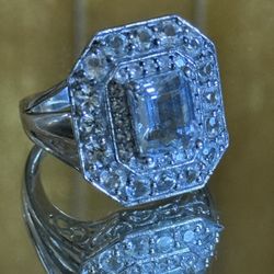 Stunning Sterling Silver 925 Austrian Crystal Cocktail Ring