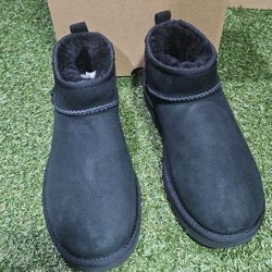 UGG Classic Ultra Mini Boots for Women, Size 9 New 