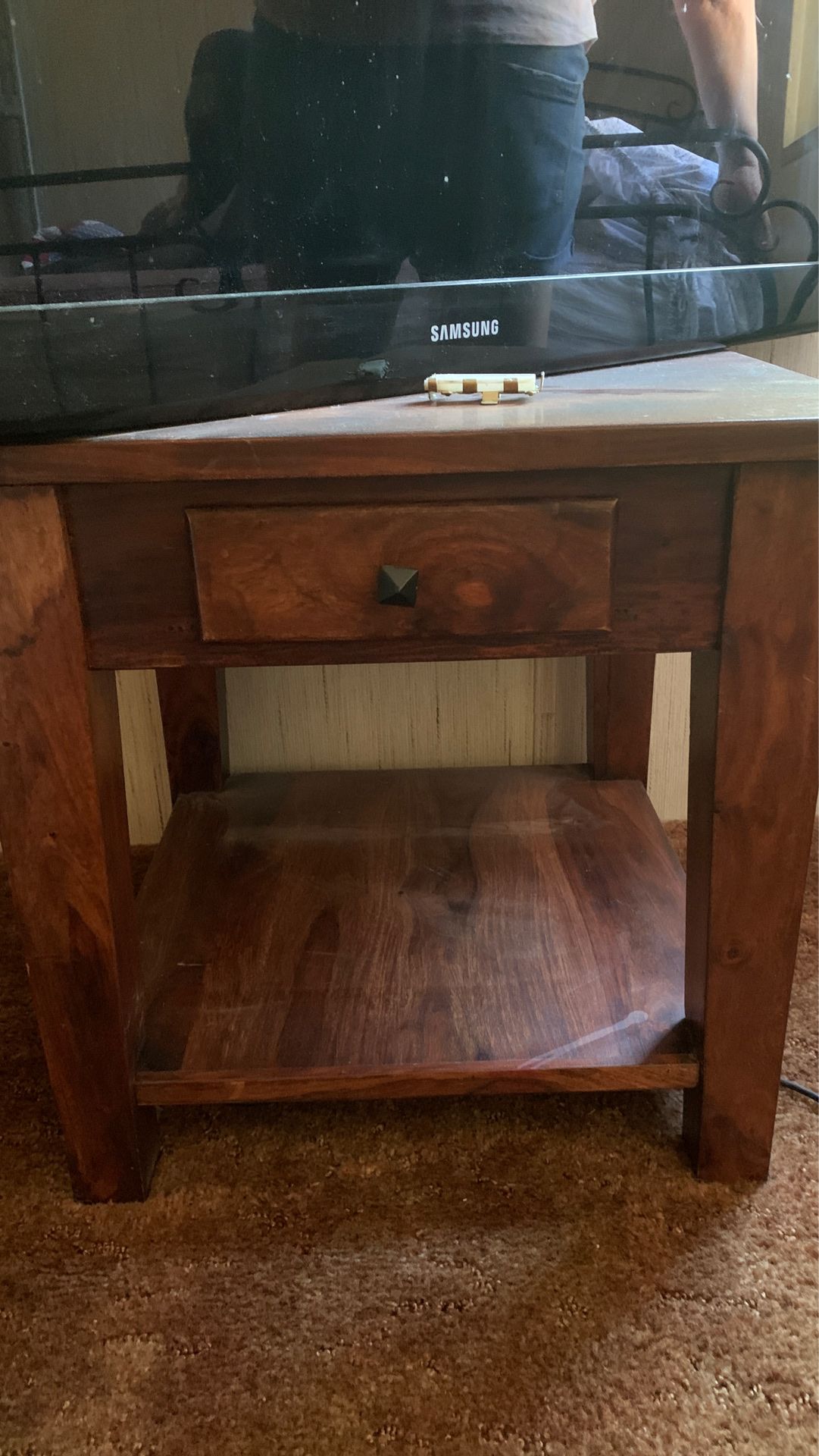 End table