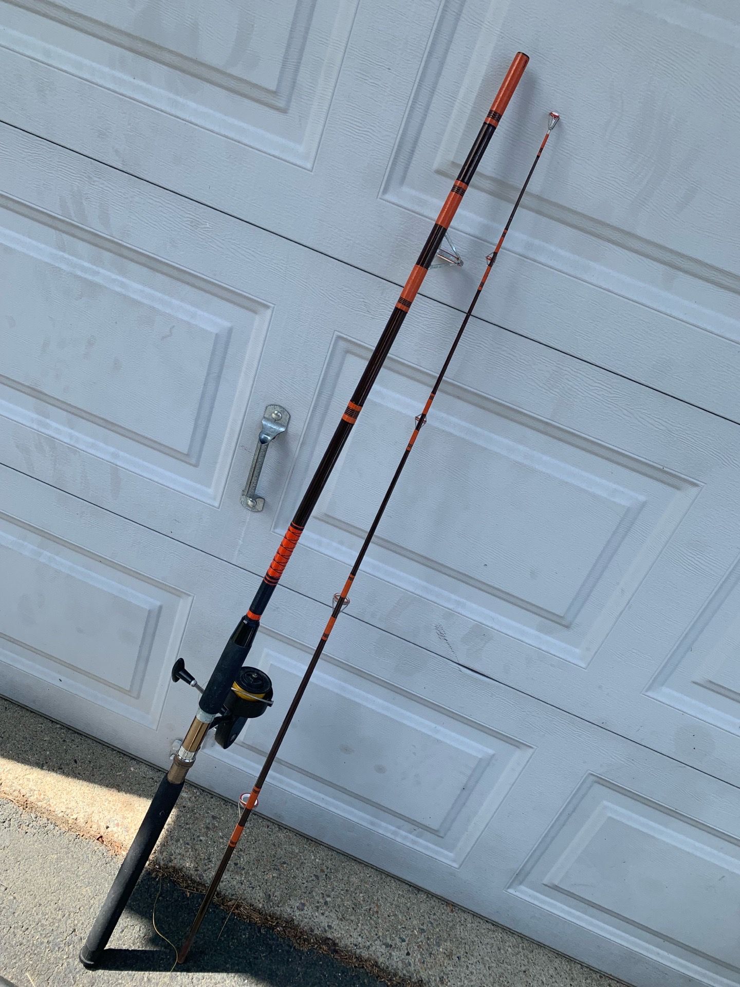 Surf casting rod and reel