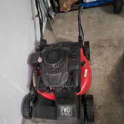 Self Propelled Lawn Mower With Bag