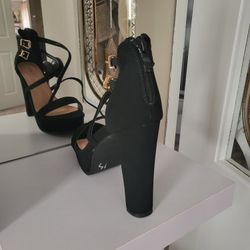 Black High Heels 