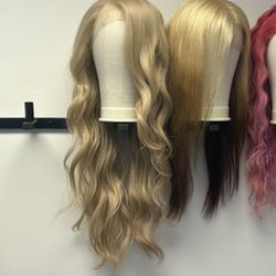 32in. Human Hair Blend Sandy BLONDE 