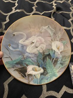 Collectible plates